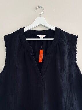 NWT Joe Fresh Women’s Size 1X Black V-Neck Tank 100% Cotton Casual Top